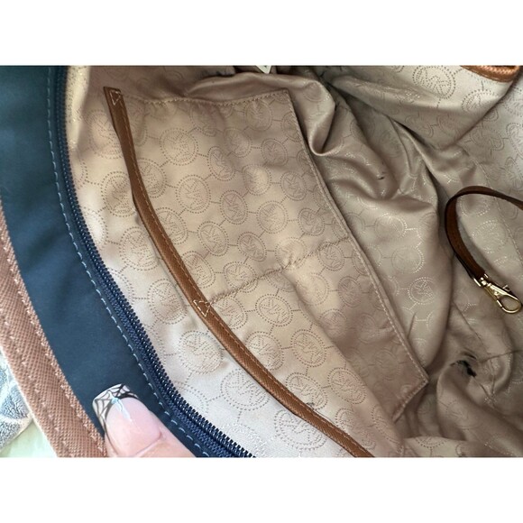 MICHAEL Michael Kors Navy Signature Logo Lining Kempton Nylon Tote Shoulder Bag - Picture 7 of 9